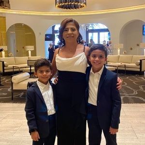 Meet your Posher, Mirna